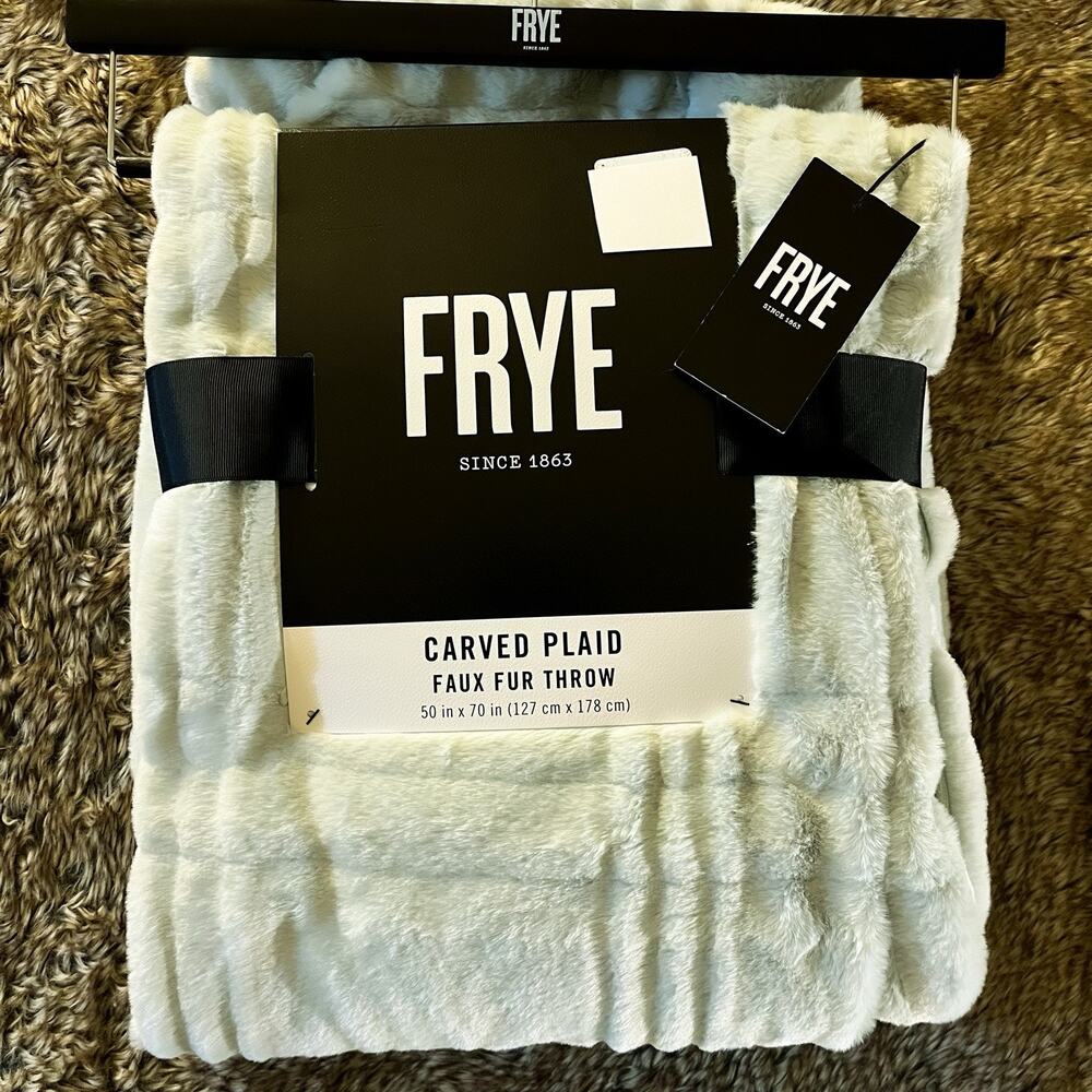 NEW FRYE Carved Plaid Faux Fur Plush Throw Blanket - Mint Green